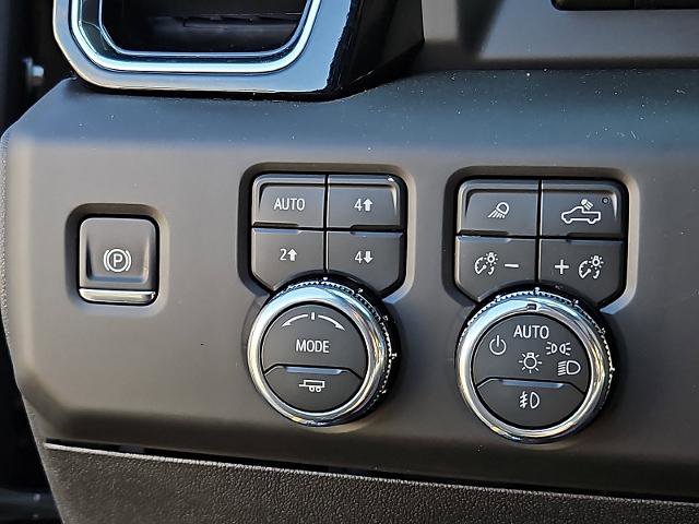 New 2026 GMC Sierra 2500 Denali Ultimate AWD/4WD image 19