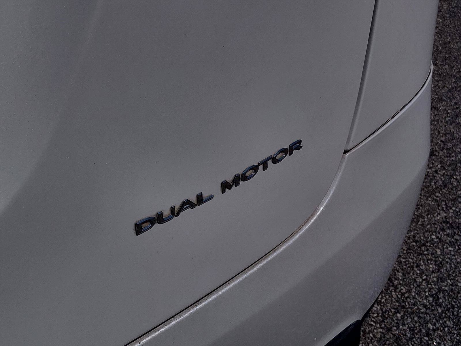 Used 2020 Tesla Model X Long Range AWD/4WD image 18