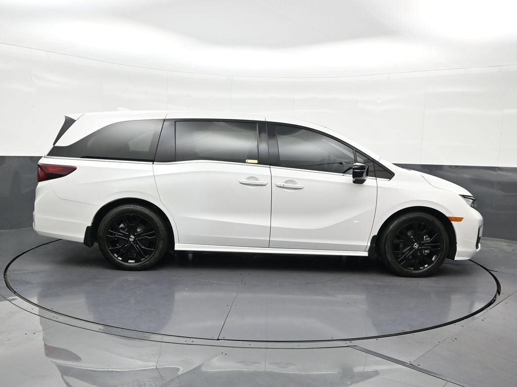 Used 2026 Honda Odyssey Sport-L image 6