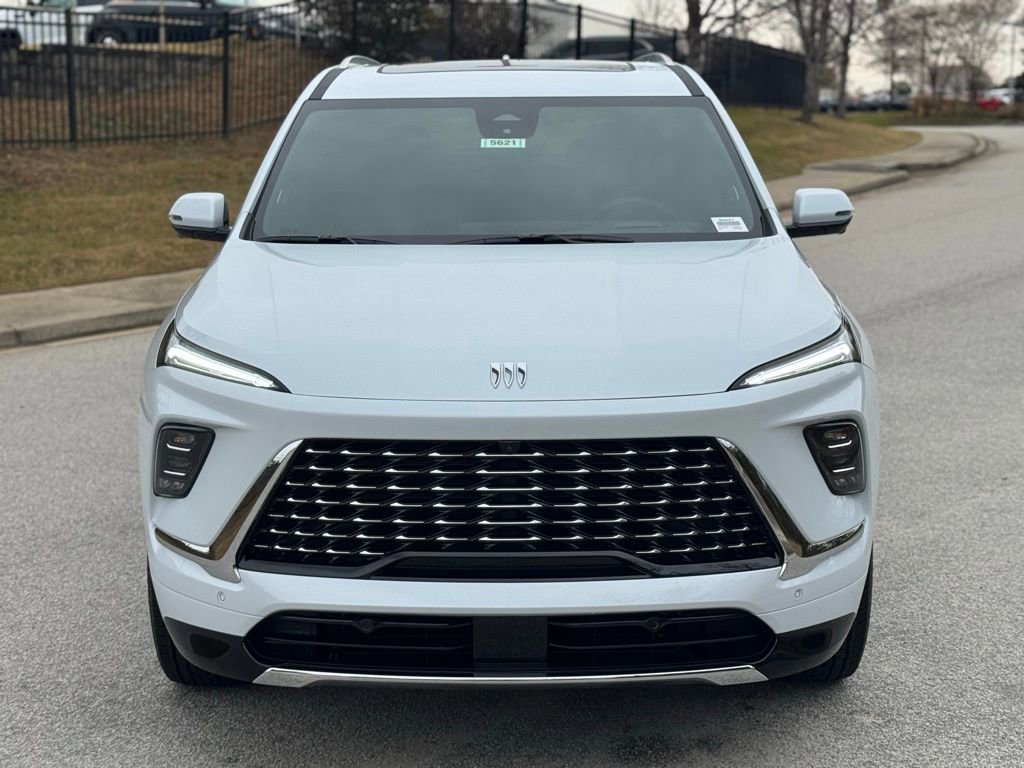 New 2026 Buick Enclave Avenir w/ Super Cruise Package image 8