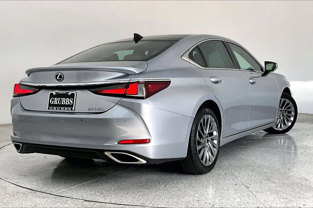 Used 2024 Lexus ES 350 Ultra Luxury image 2