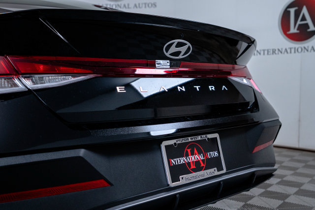 New 2026 Hyundai Elantra Sport FWD image 10