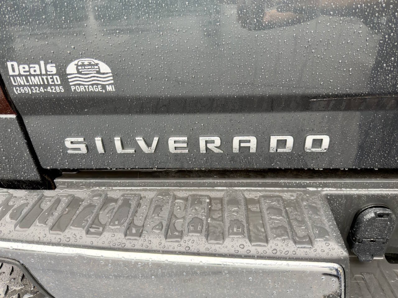 Used 2019 Chevrolet Silverado 1500 LT w/ All Star Edition AWD/4WD image 4