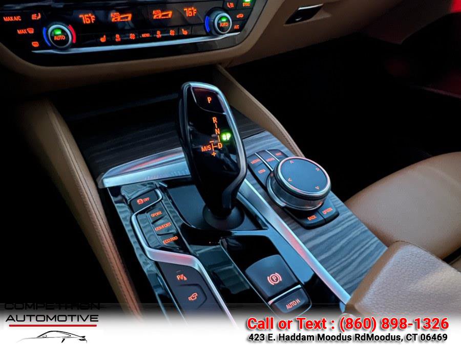 Used 2019 BMW 540i xDrive w/ Premium Package image 7