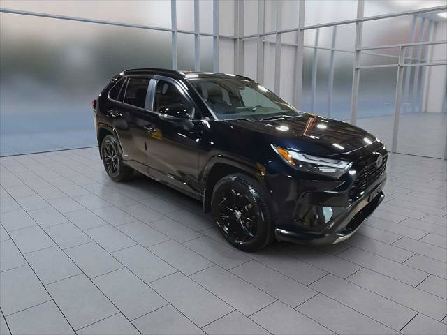 Certified 2023 Toyota RAV4 SE w/ Convenience Package AWD/4WD image 2