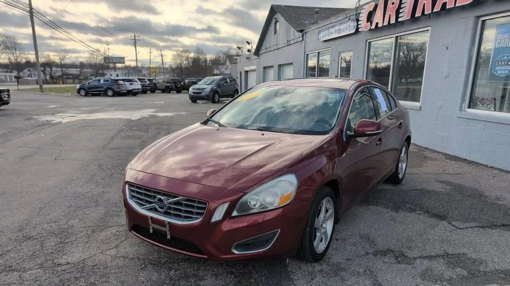 Used 2013 Volvo S60 T5 image 3