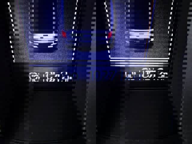 Used 2016 Toyota Tacoma SR5 w/ SR5 Appearance Package (SN) image 7