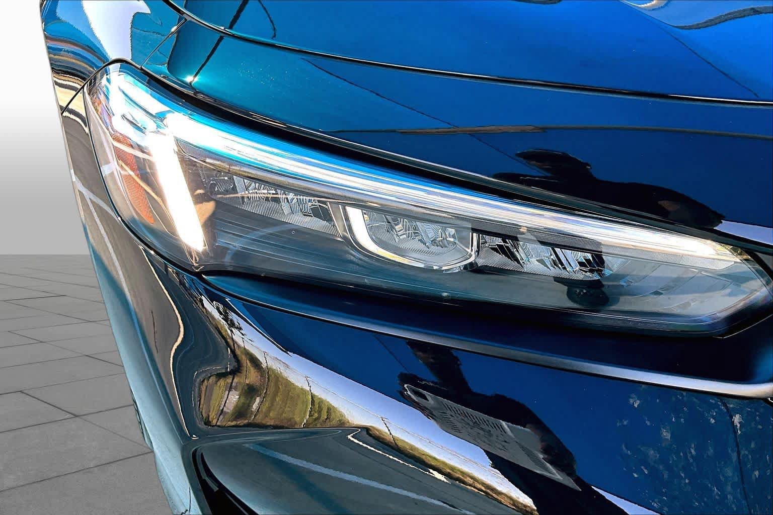 Used 2026 Honda Civic LX image 28