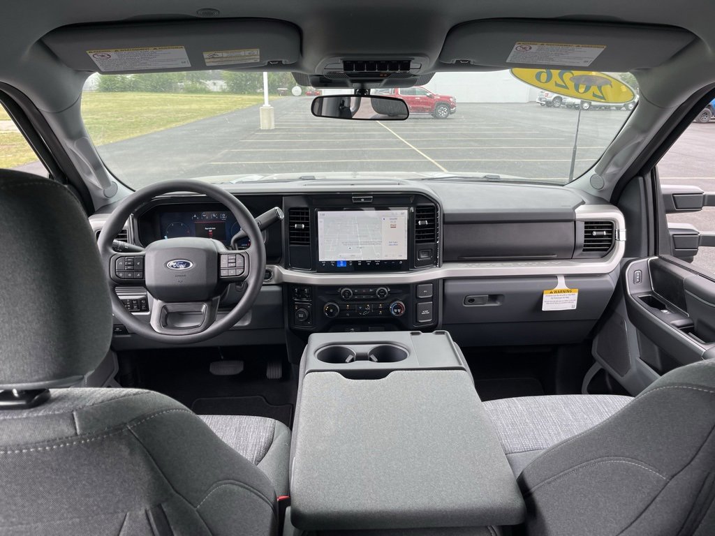 New 2026 Ford F350 4x4 Crew Cab DRW Super Duty image 23