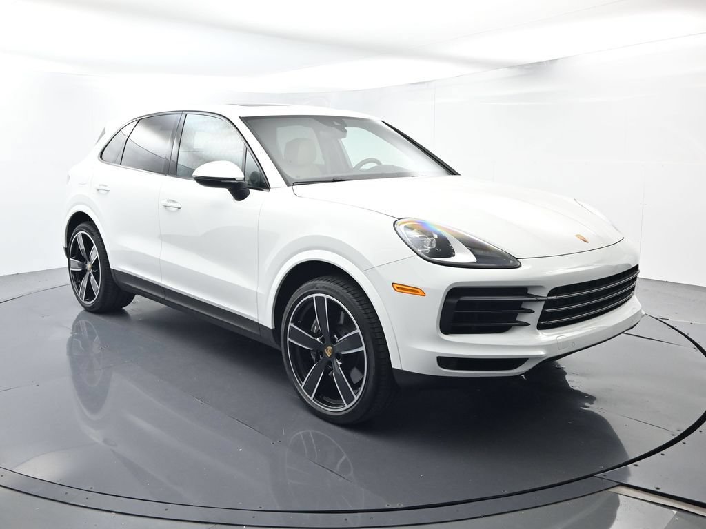 Certified 2023 Porsche Cayenne Platinum Edition AWD/4WD image 17