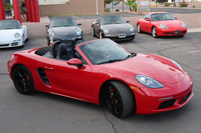 Used 2017 Porsche 718 Boxster S RWD image 11