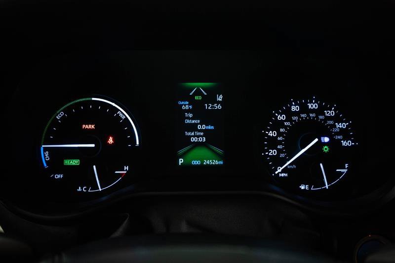 Used 2023 Toyota Sienna XLE w/ XLE Plus Package FWD image 18