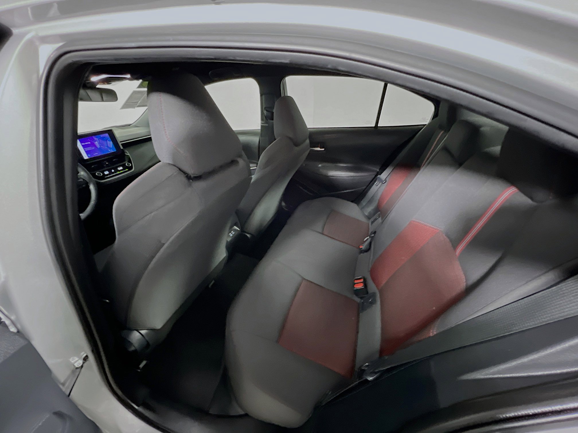 Used 2023 Toyota Corolla SE image 29