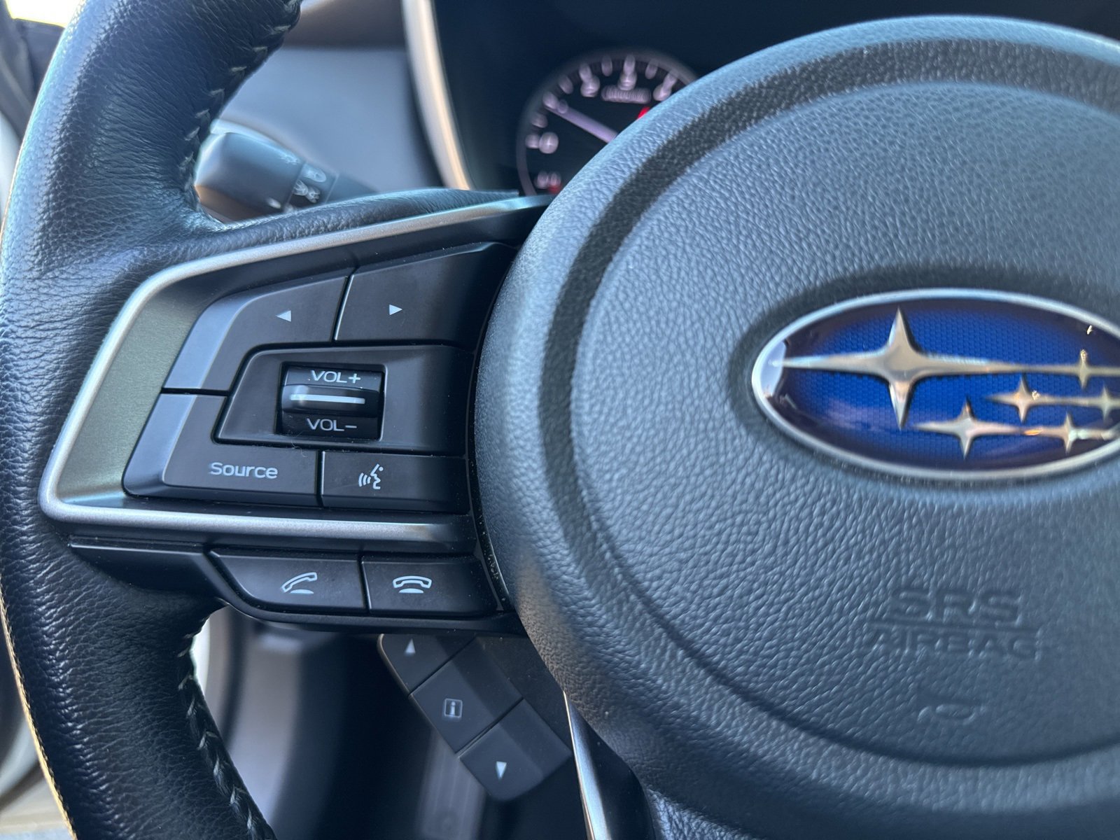 Used 2020 Subaru Outback Limited image 16