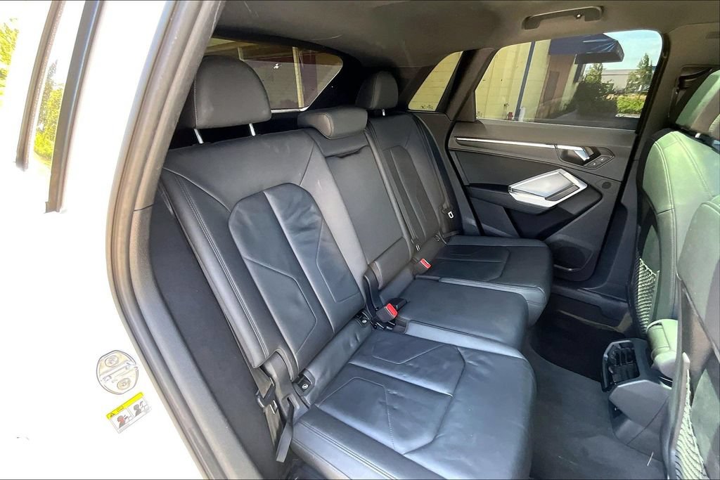 Used 2021 Audi Q3 2.0T Premium w/ Convenience Package AWD/4WD image 20