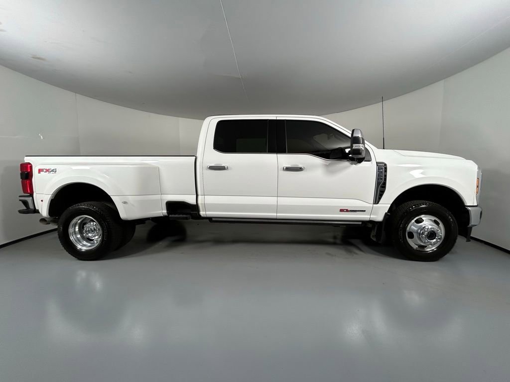 Used 2024 Ford F350 Lariat w/ Lariat Ultimate Package image 8