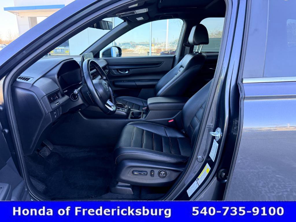 Certified 2025 Honda CR-V Sport-L image 24