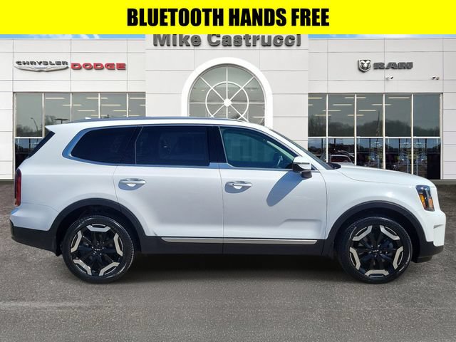 Used 2024 Kia Telluride S w/ S Sunroof Package AWD/4WD image 3