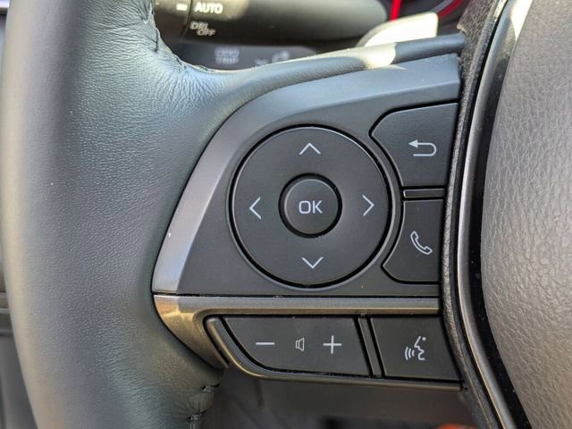 Used 2022 Toyota Camry XSE image 17