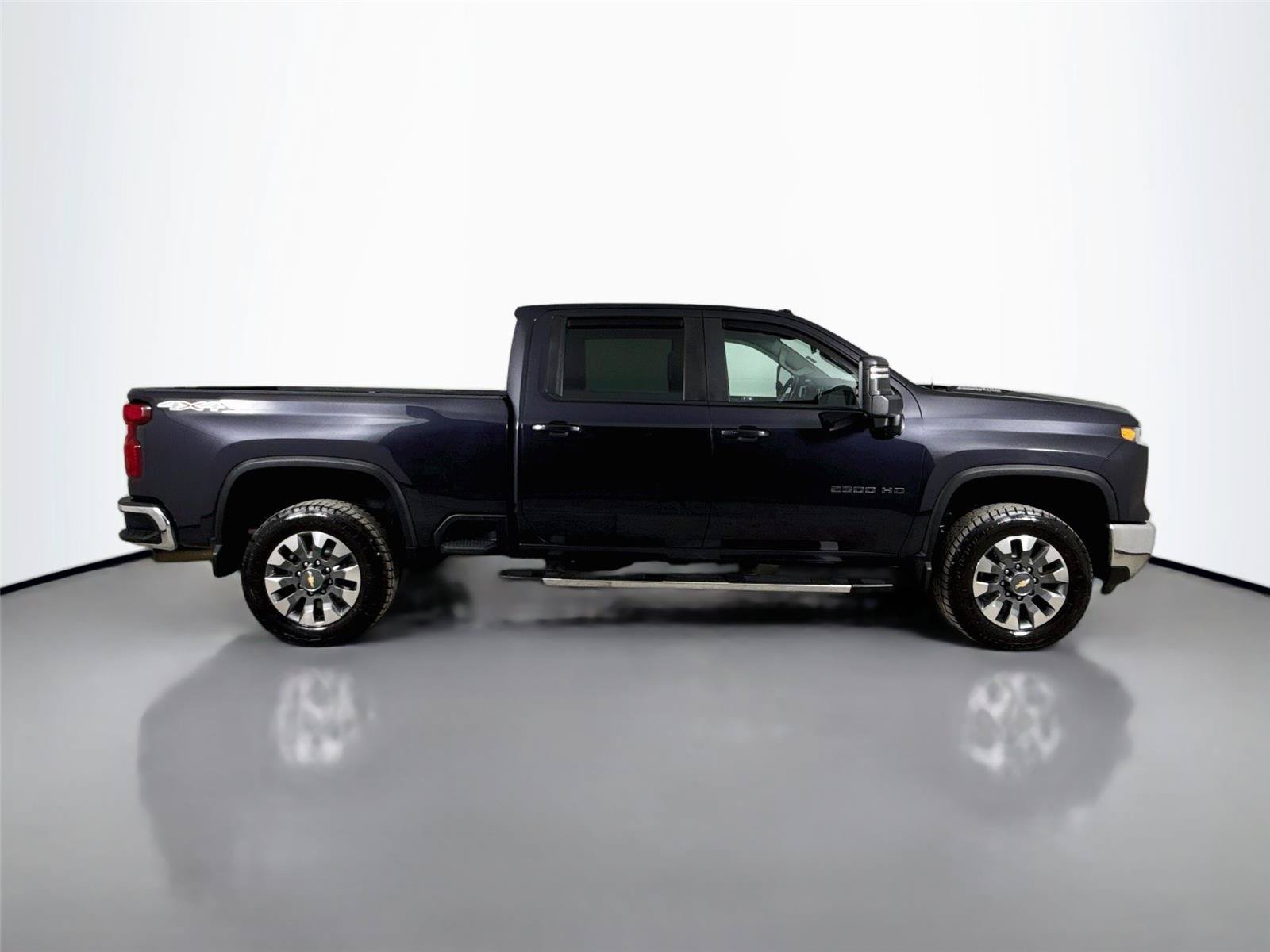 Used 2024 Chevrolet Silverado 2500 LT w/ All Star Edition AWD/4WD image 10