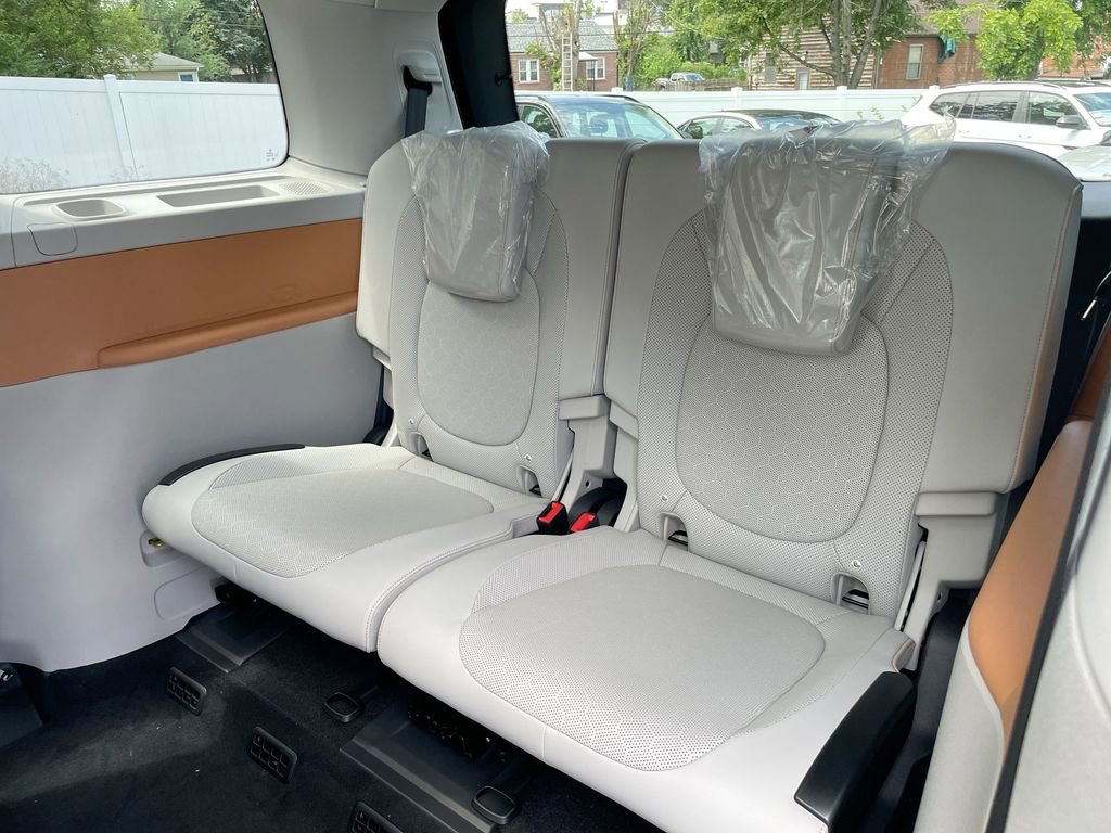 New 2025 Volkswagen ID. Buzz Pro S Plus image 50