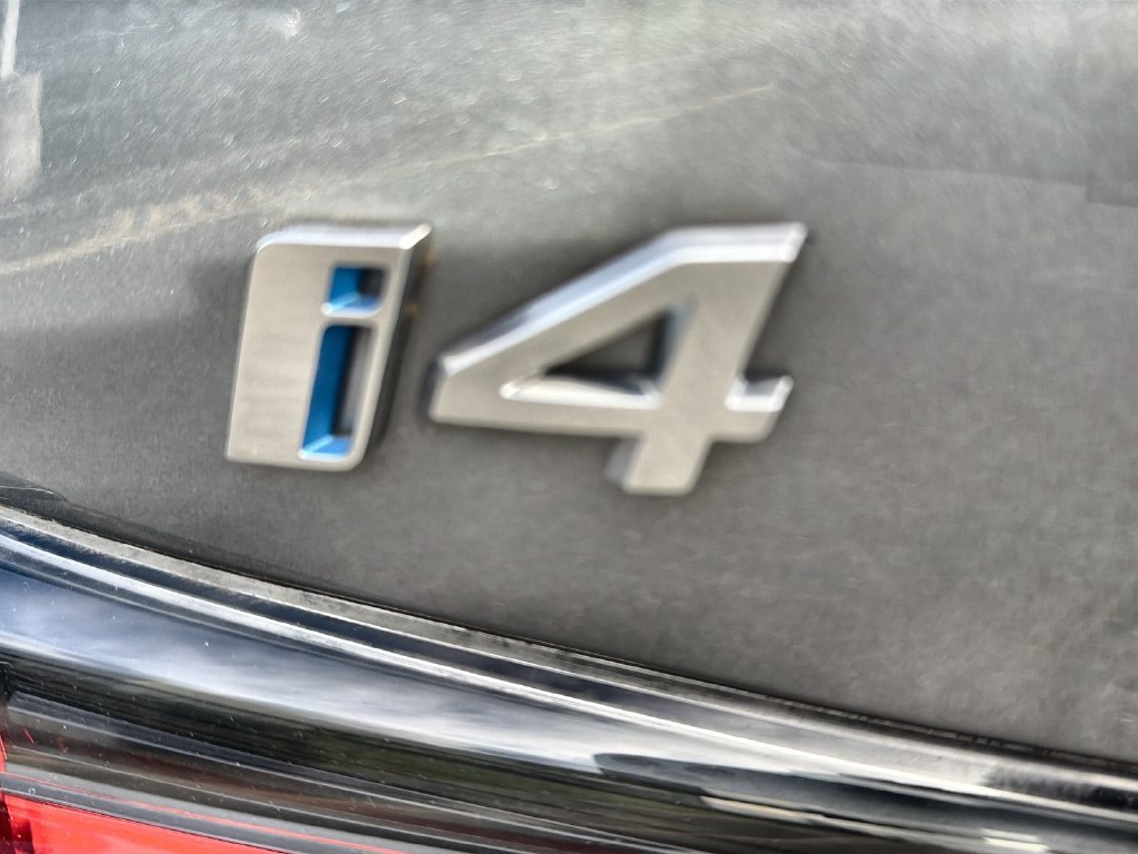 Used 2024 BMW i4 eDrive40 w/ Premium Package RWD image 15