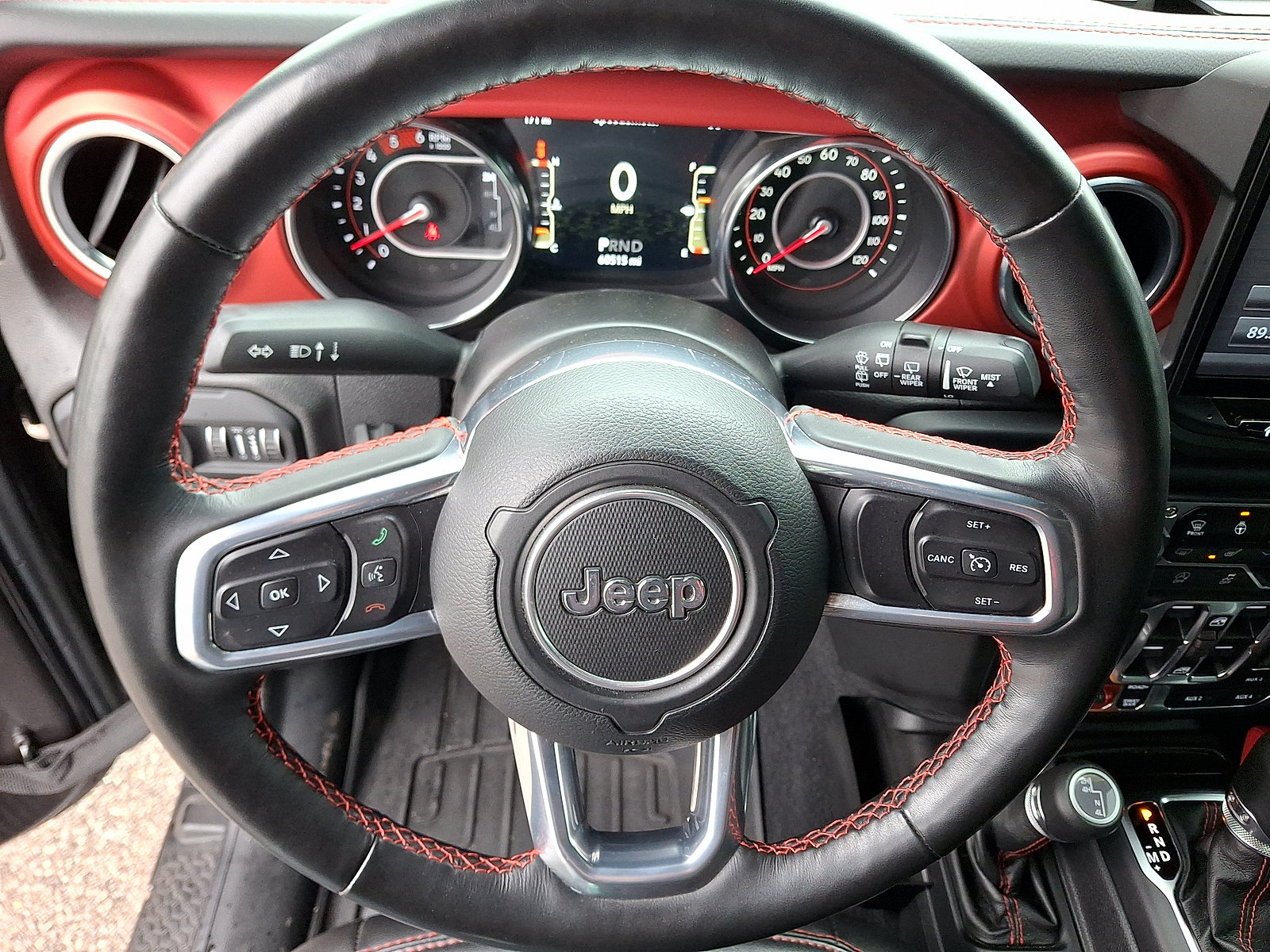 Used 2021 Jeep Wrangler Unlimited Rubicon AWD/4WD image 8