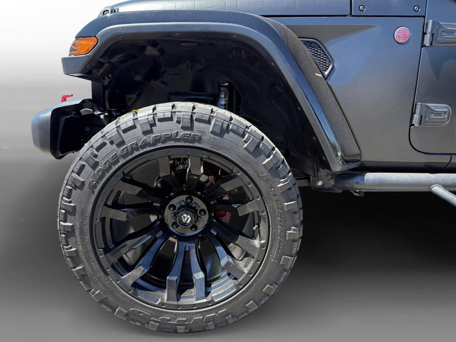 Used 2020 Jeep Gladiator Rubicon AWD/4WD image 9