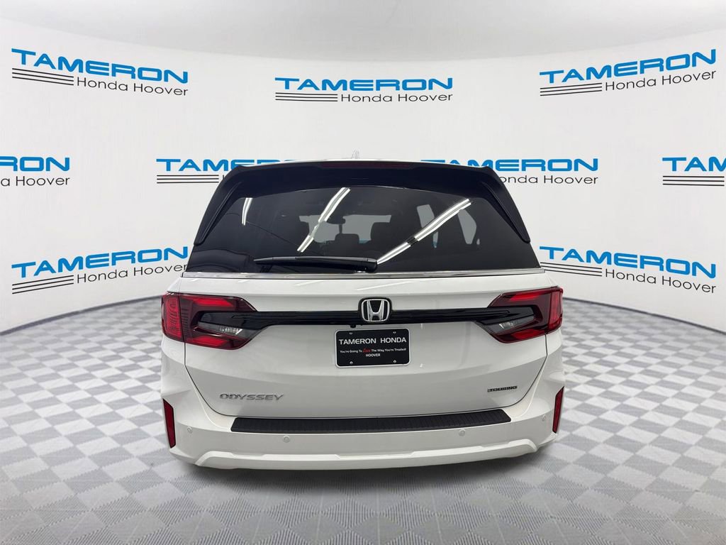 New 2026 Honda Odyssey Touring image 4