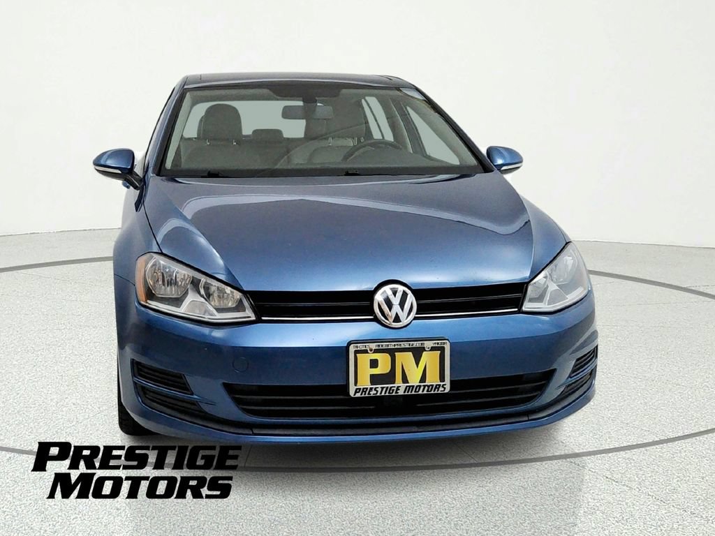 Used 2017 Volkswagen Golf Wolfsburg Edition FWD image 2