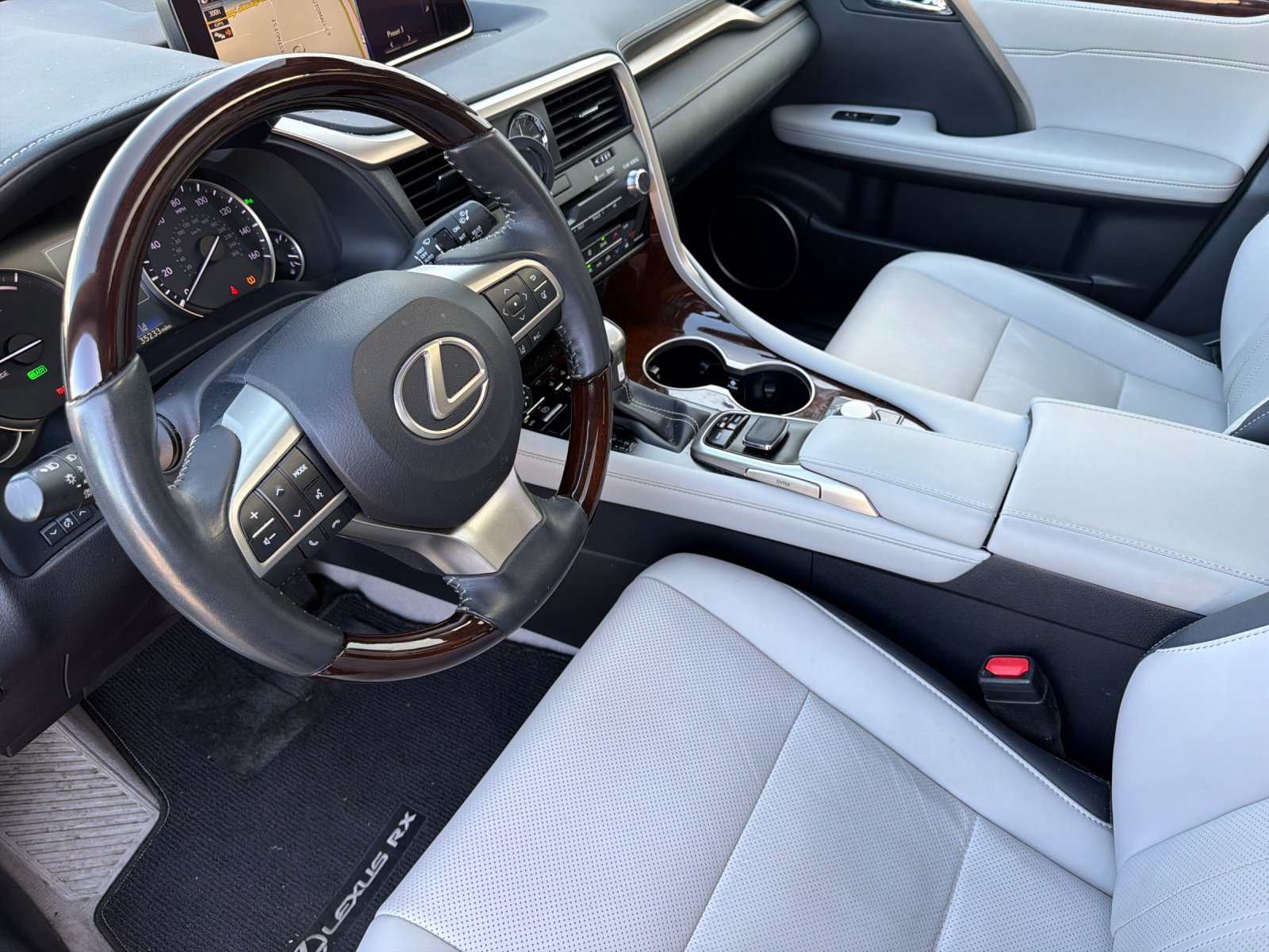Used 2019 Lexus RX 450h AWD w/ Navigation Package image 9
