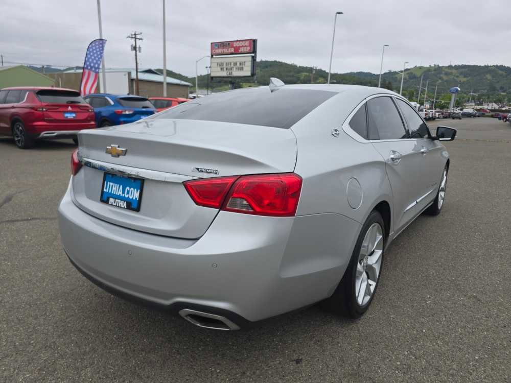 Used 2017 Chevrolet Impala Premier w/ Enhanced Convenience Package FWD image 5