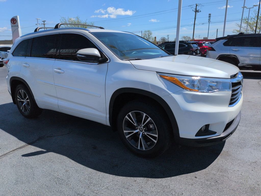 Used 2016 Toyota Highlander XLE w/ Protection Package #3 image 7