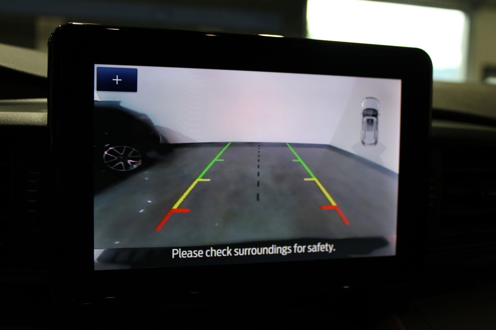 Used 2020 Ford Explorer XLT image 27