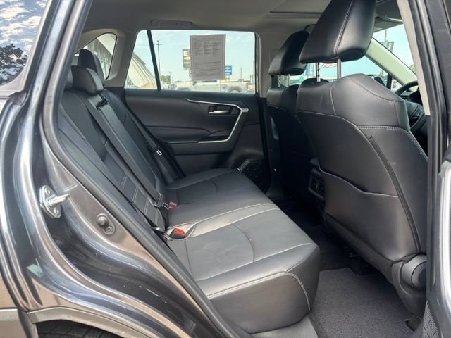 Used 2023 Toyota RAV4 XLE Premium FWD image 14