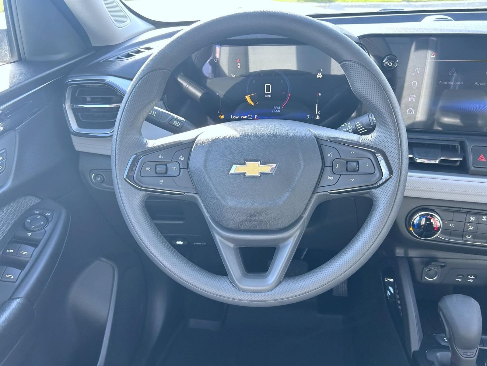 New 2026 Chevrolet TrailBlazer LS w/ LS Convenience Package AWD/4WD image 11