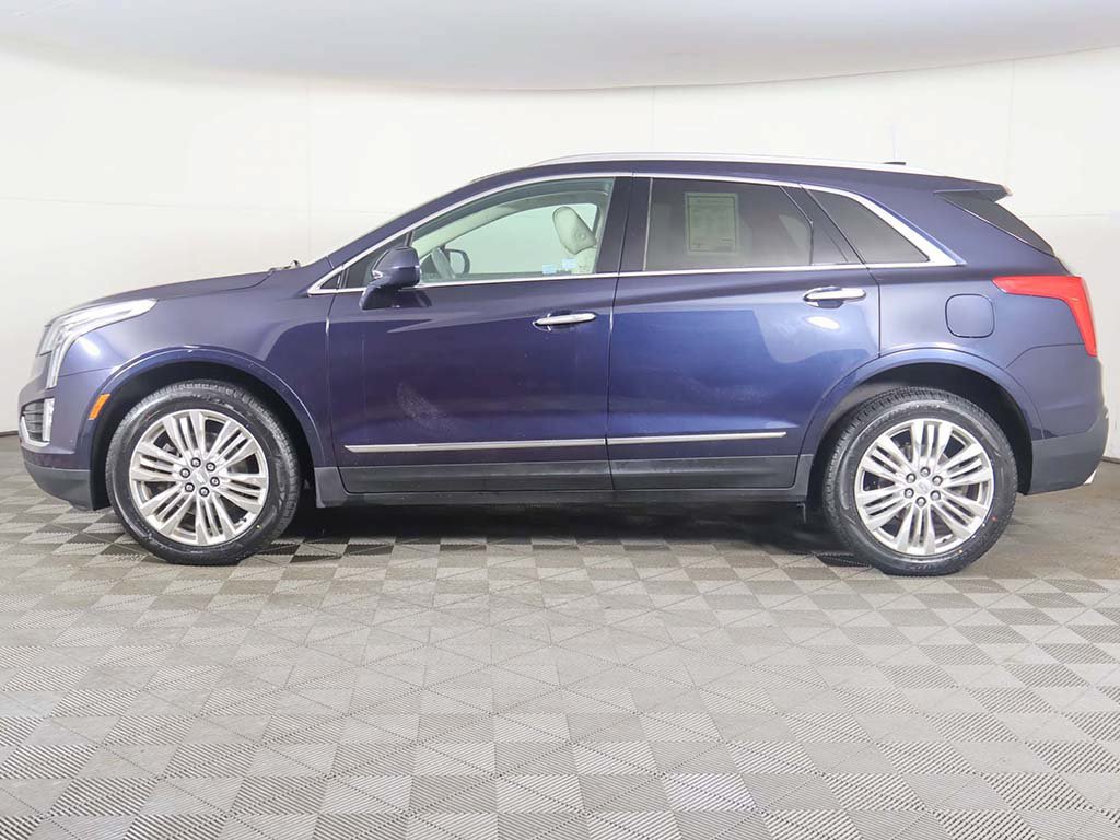 Used 2017 Cadillac XT5 Premium Luxury w/ LPO, Wheel Lock Package AWD/4WD image 19