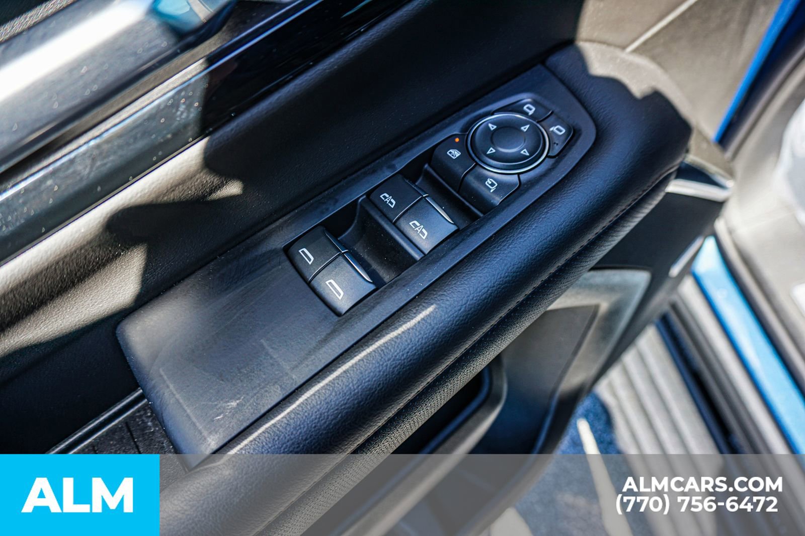 Used 2025 Chevrolet Suburban High Country image 58