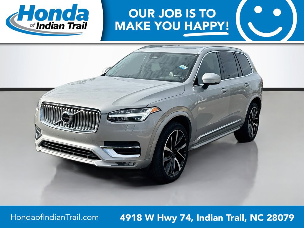 Used 2023 Volvo XC90 B6 Plus AWD/4WD image 3
