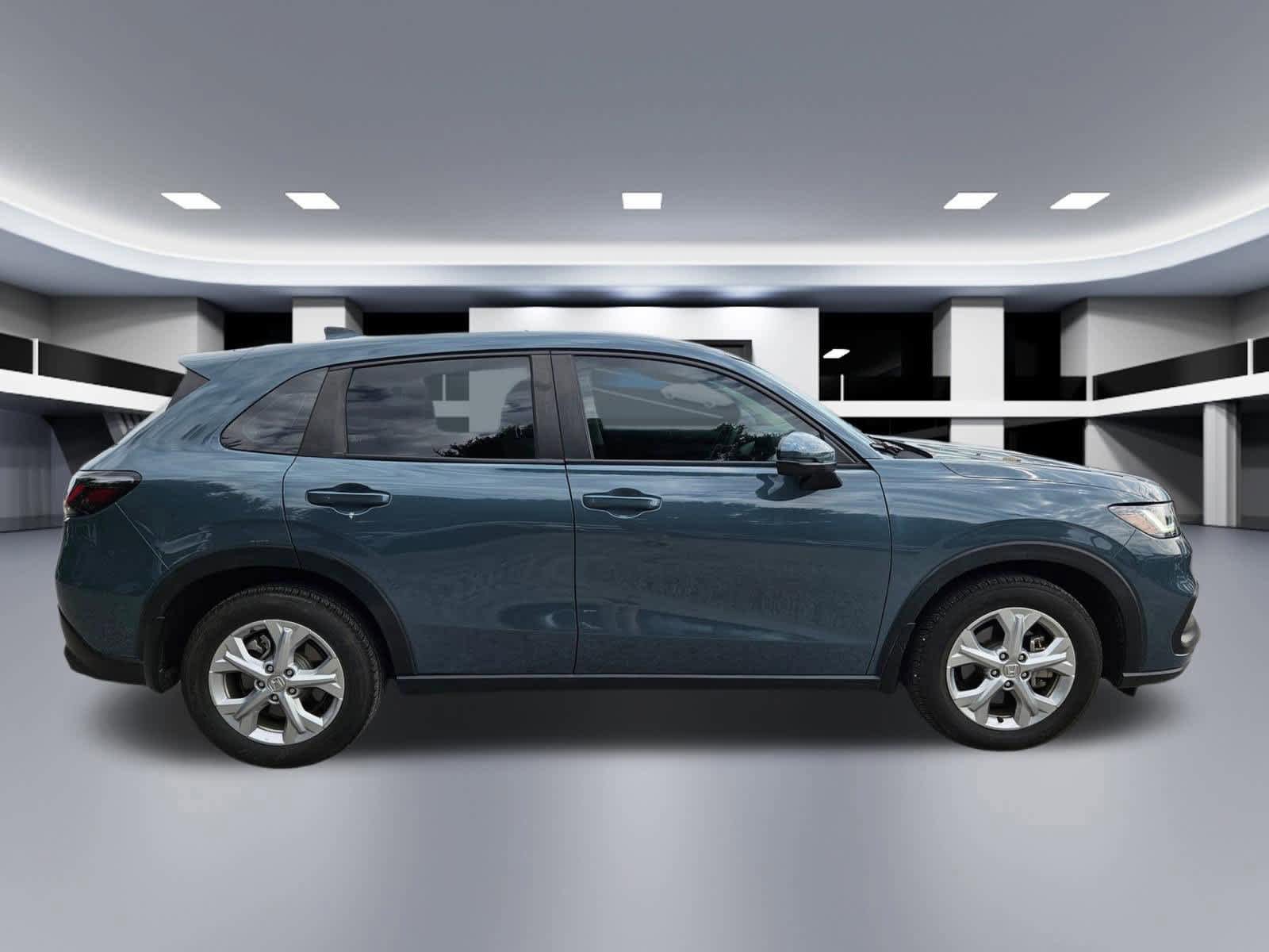 Used 2024 Honda HR-V LX image 7