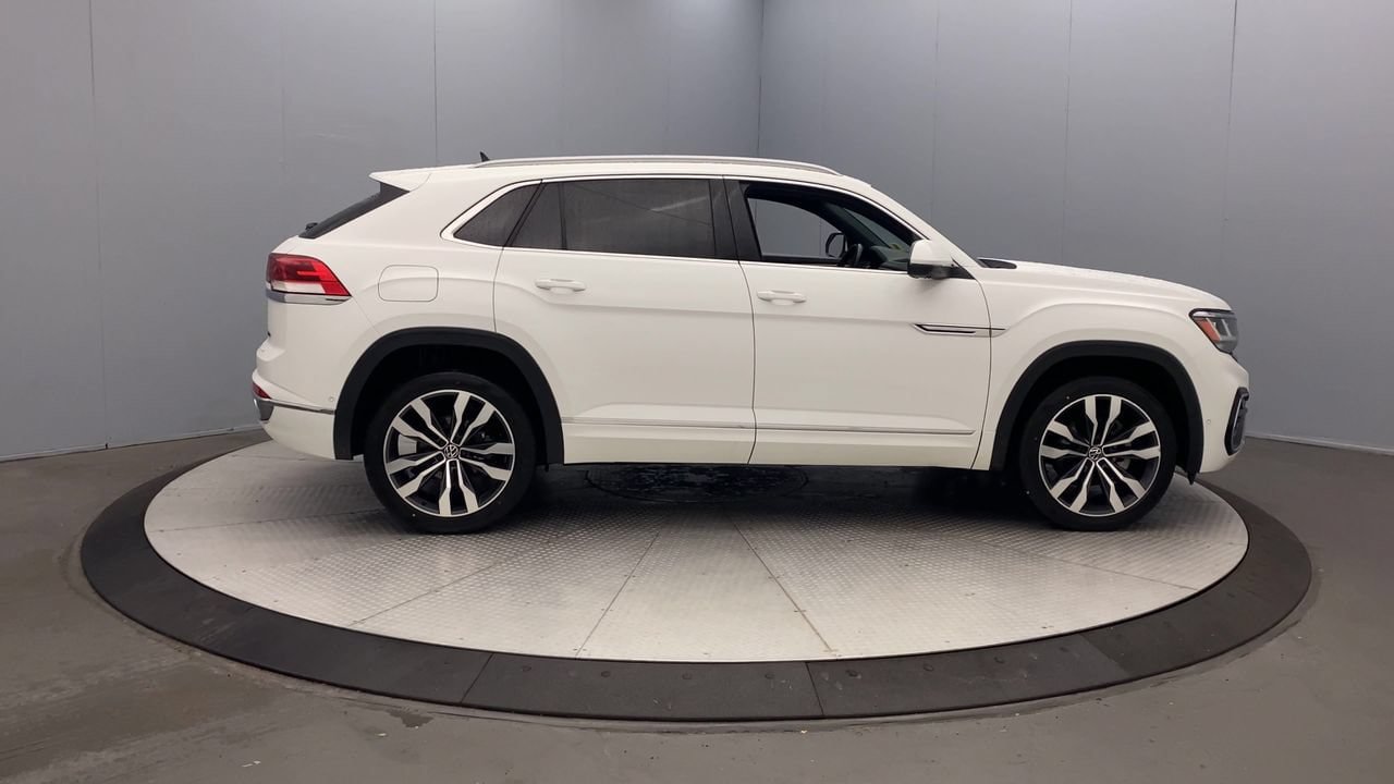 Used 2021 Volkswagen Atlas Cross Sport SEL Premium R-Line AWD/4WD image 6