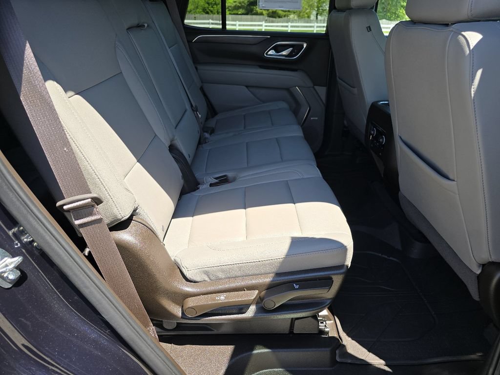 Used 2023 Chevrolet Tahoe LT w/ Luxury Package AWD/4WD image 26