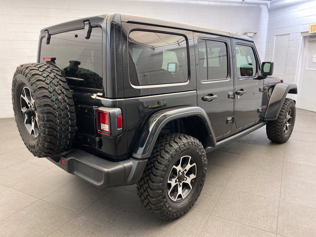 Used 2022 Jeep Wrangler Unlimited Rubicon AWD/4WD image 8