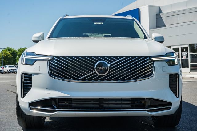 New 2026 Volvo XC90 T8 Ultra w/ Protection Package Premier AWD/4WD image 2