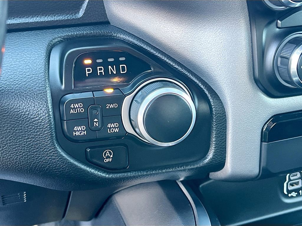 Used 2024 RAM 1500 Big Horn image 16