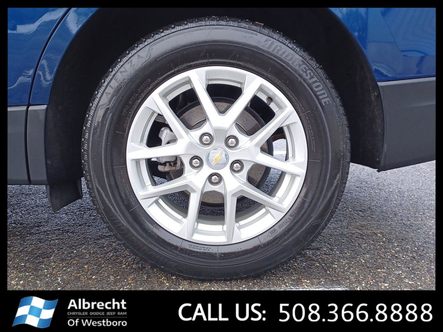 Used 2023 Chevrolet Equinox LT image 26