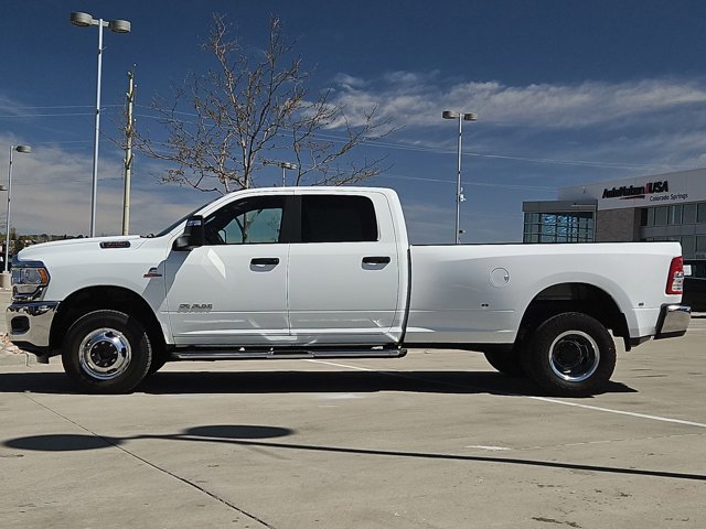 Used 2024 RAM 3500 Big Horn image 8