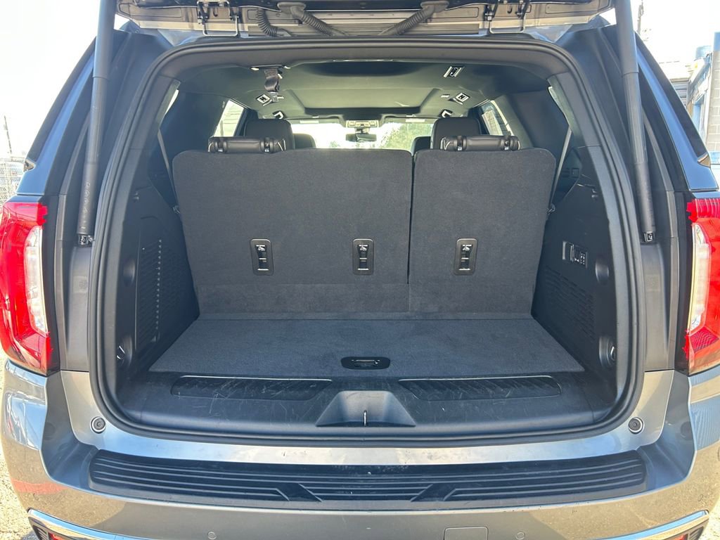 Used 2021 GMC Yukon SLT w/ SLT Luxury Plus Package image 24