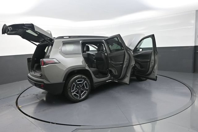 New 2026 Jeep Cherokee Limited AWD/4WD image 36