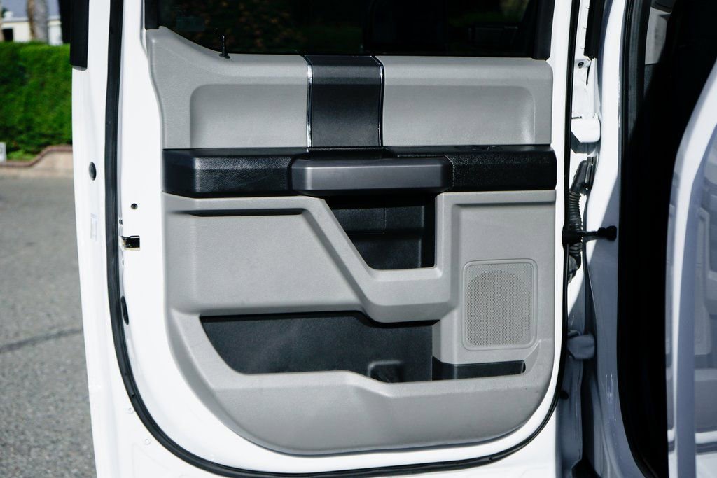 Used 2020 Ford F350 XLT w/ XLT Value Package image 33